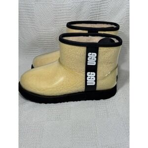 UGG Classic Clear Mini Ankle Boots Beige Sherpa Women Size 4‎
